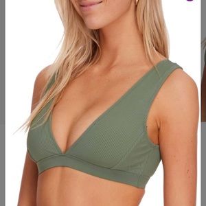 Body glove swimsuit top